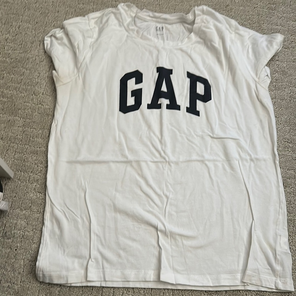 GAP White Tee with Bold Black Lettering